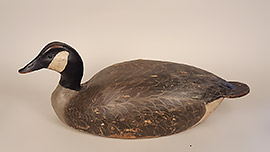 
Balsa-bodied Canada goose by the Ward brothers of Crisfield, Maryland, signed and dated 1948. Nice form, slightly turned head and dry original paint. Ex-collection Dr. Mort Kramer. 