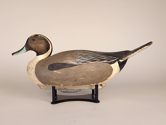 Excellent pair of balsa-bodied pintails signed and dated by the Ward brothers of Crisfield, MD. Terrific paint patterns and absolutely no repairs.
